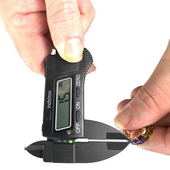 GM CN 925 Sterling Silver 6 mm Rainbow CZs Eternity Ring Size 6 Gay Pride 6g New - Picture 15 of 16